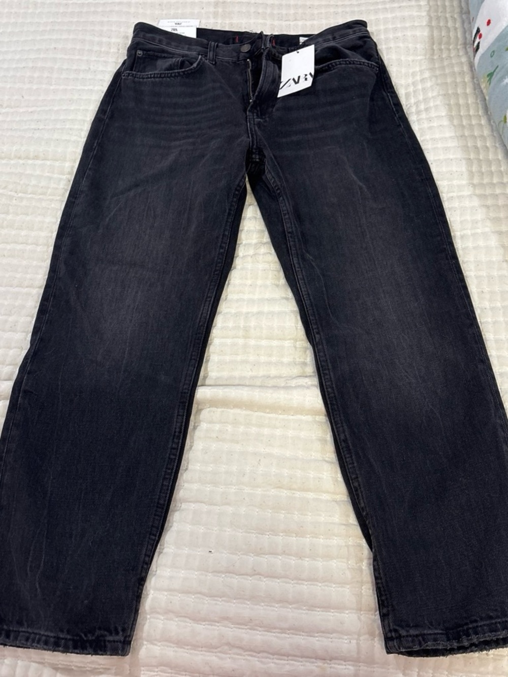 Zara Women's Black Straight-Leg Jeans